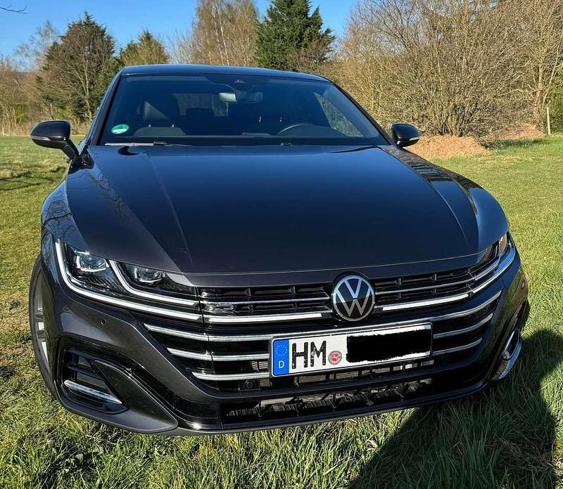 Gebraucht VW Arteon Sound 190 PS (139 kW) 2022 Grau Kleinwagen