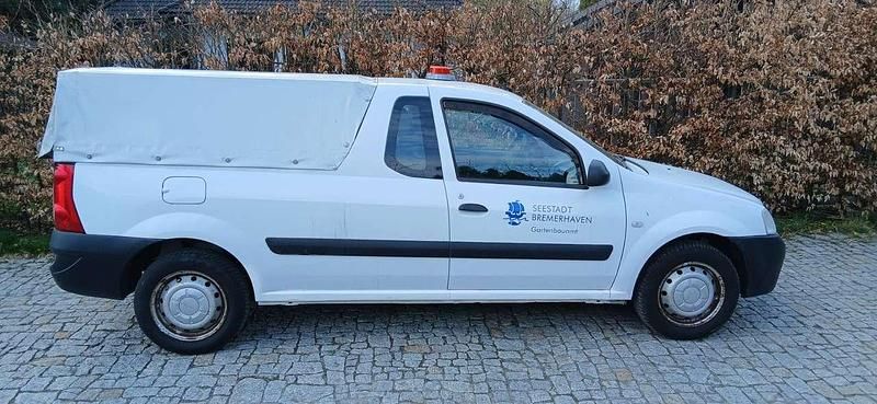 Second-hand Dacia Pick up 68 CP (50 kW) 2008 Alb Pickup