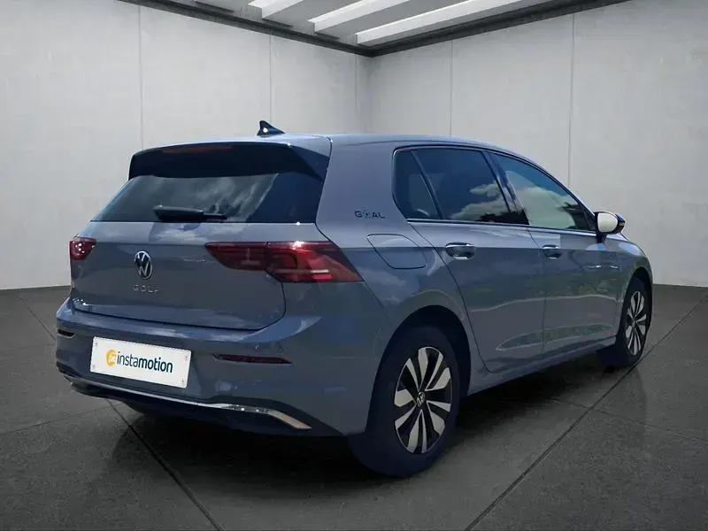 Gebraucht VW Golf VIII 116 PS (85 kW) 2025 Grau Kleinwagen