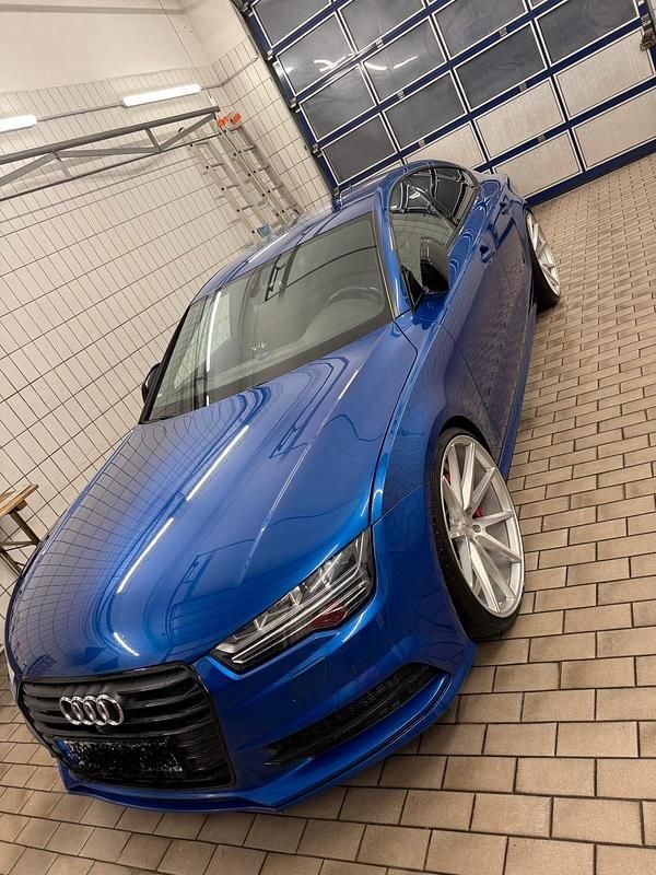 Gebraucht Audi A7 Sportback Competition 326 PS (239 kW) 2016 Blau Kleinwagen