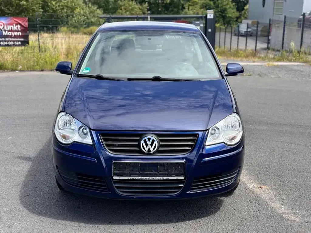 Gebraucht VW Polo Comfortline 54 PS (39 kW) 2006 Blau Kleinwagen
