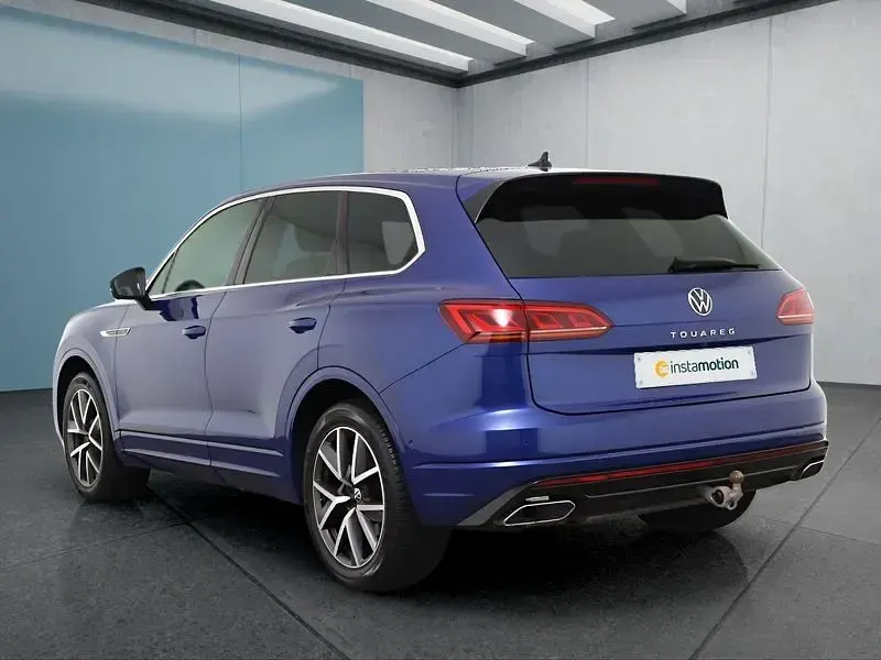 Gebraucht VW Touareg 286 PS (210 kW) 2023 Blau SUV