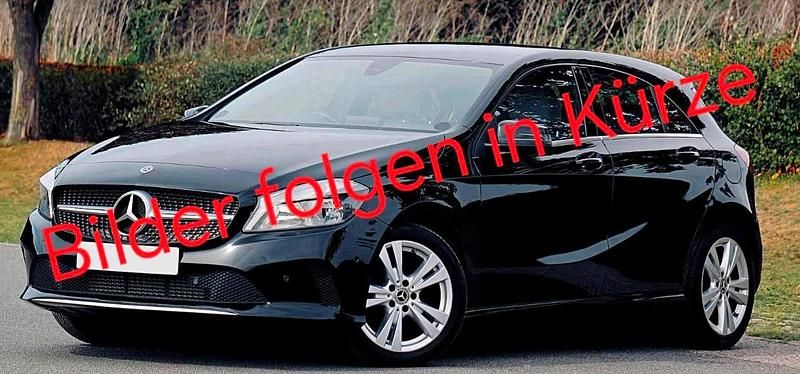 Schwarz Gebraucht 2013 Mercedes A180 Urban Kombi | 7.890 € (Guter Preis) - Bild 1/1