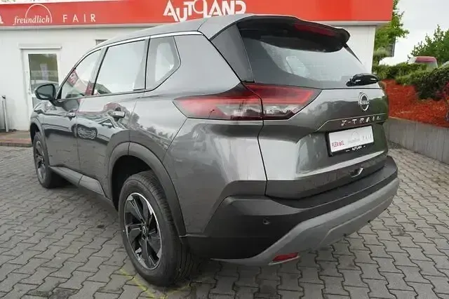 Neu Nissan X-Trail N-Connecta 163 PS (119 kW) 2026 Grau SUV