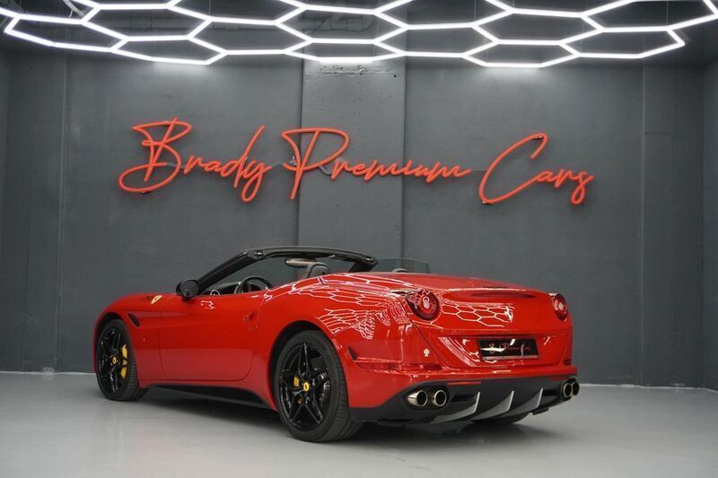 Gebraucht Ferrari California 560 PS (411 kW) 2015 Rot Cabrio