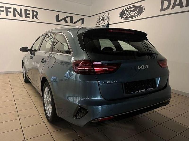 Gebraucht Kia Ceed Sportswagon Vision 101 PS (74 kW) 2024 (b3l) blue flame m Kombi