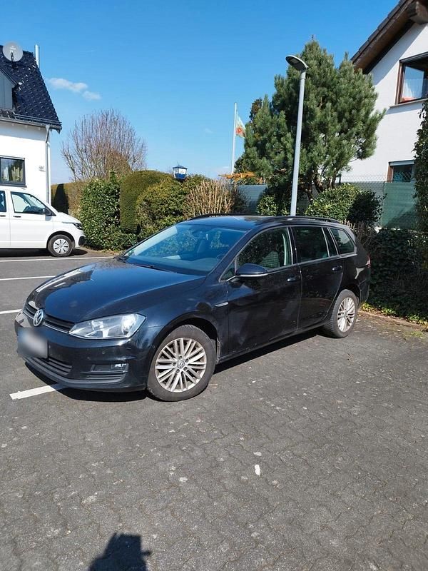 Gebraucht VW Golf VII 110 PS (80 kW) 2014 Schwarz Kombi
