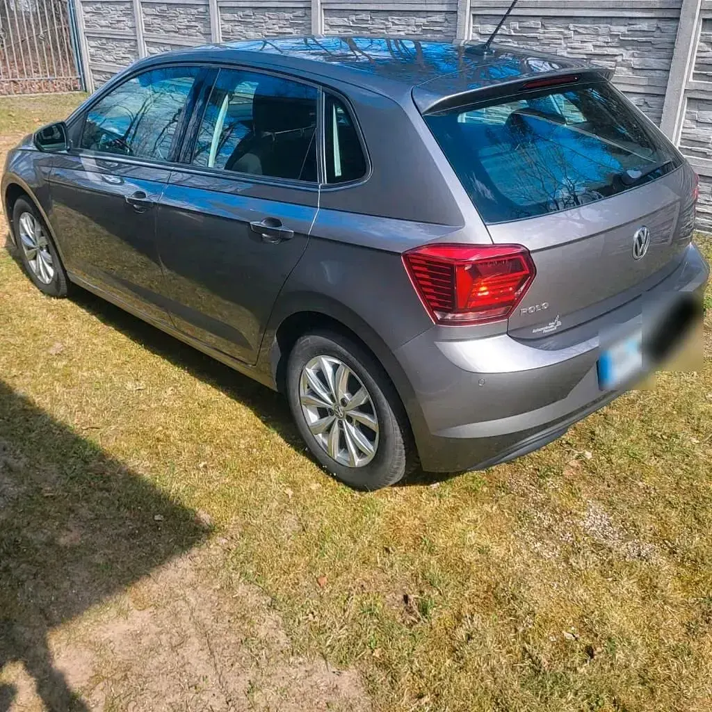 Gebraucht VW Polo Highline 95 PS (69 kW) 2018 Grau Kleinwagen