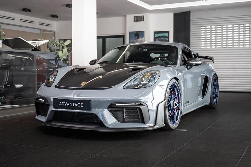 Grau Gebraucht 2023 Porsche 718 Cayman GT4 Coupé | 168.500 € (Fairer Preis) - Bild 1/4