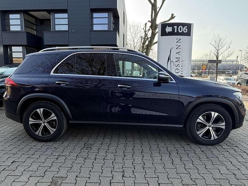 Gebraucht Mercedes GLE350 Exclusive 194 PS (142 kW) 2022 Cavansitblau  metalliclack SUV