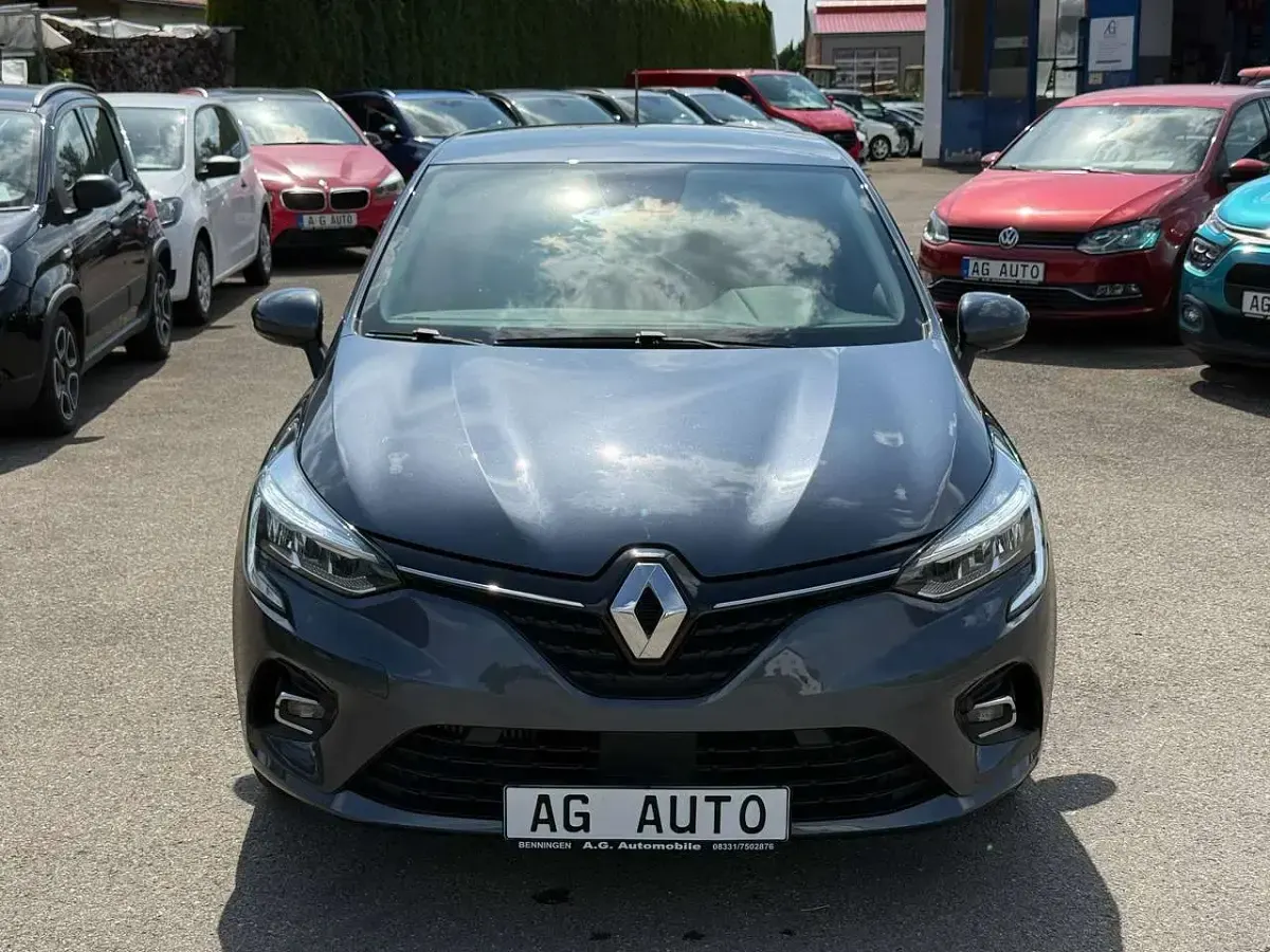 Gebraucht Renault Clio IV Experience 101 PS (74 kW) 2019 Grau Limousine