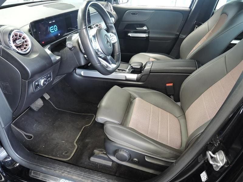 Gebraucht Mercedes EQB300 Electric Art 167 kW (228 PS) 2022 Schwarz SUV