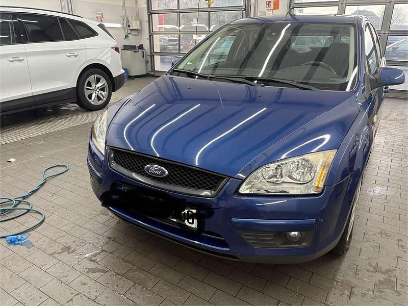 Gebraucht Ford Focus Trend 109 PS (80 kW) 2007 Kleinwagen