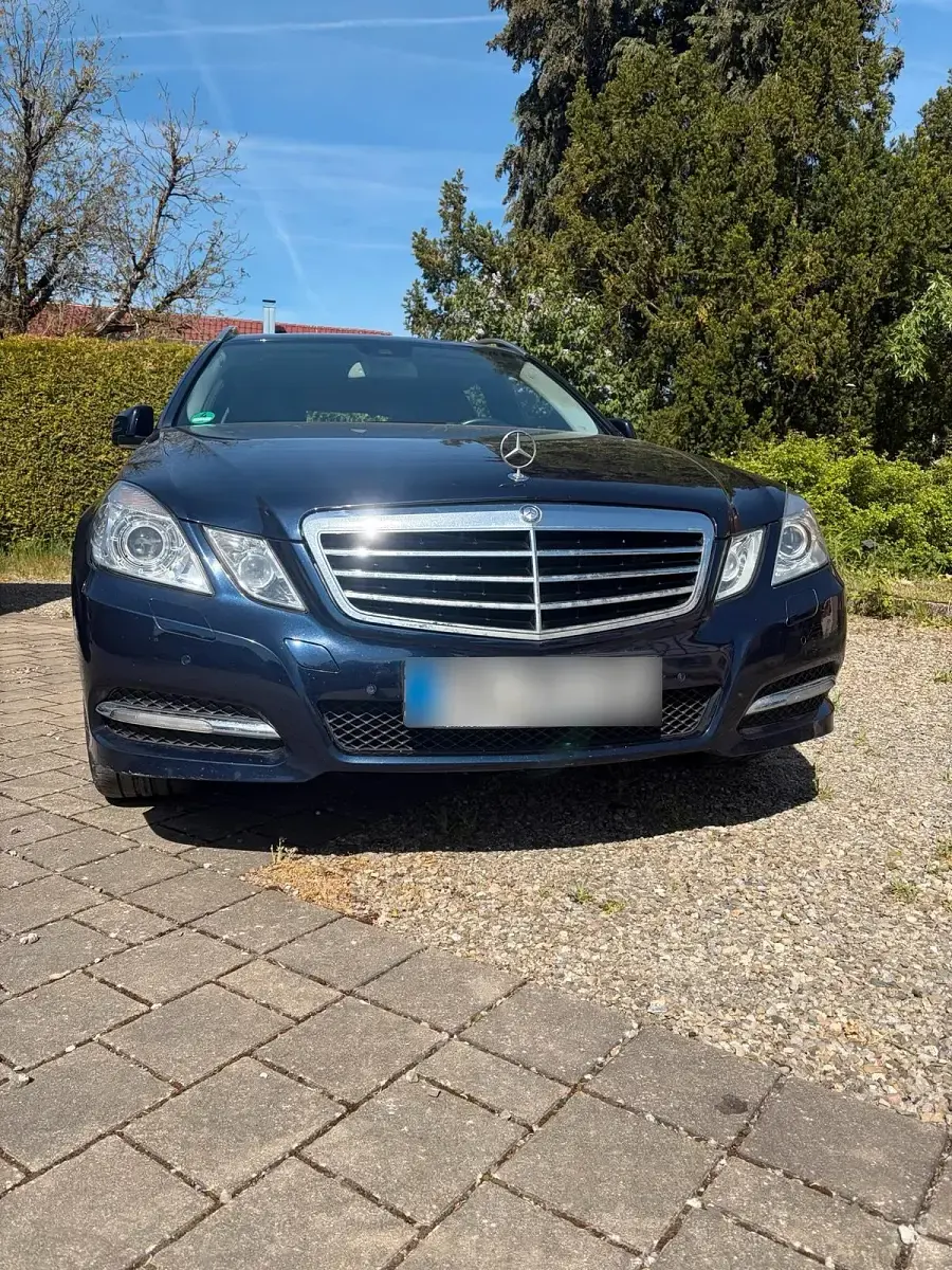 Occasion Mercedes E250 Avantgarde 204 ch (150 kW) 2011 Bleue Break