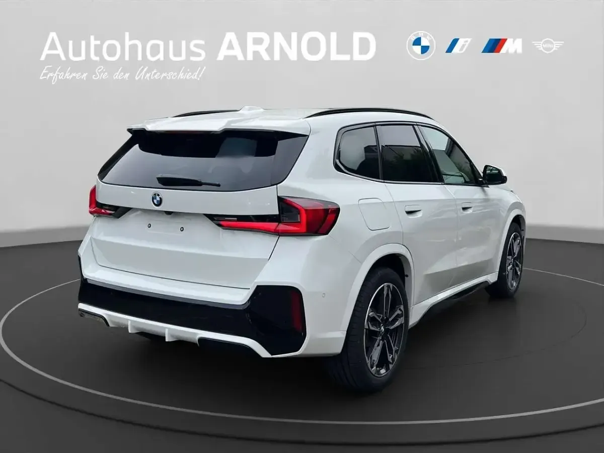 Neu BMW X1 M Sport 218 PS (160 kW) 2026 Alpinweiss iii SUV