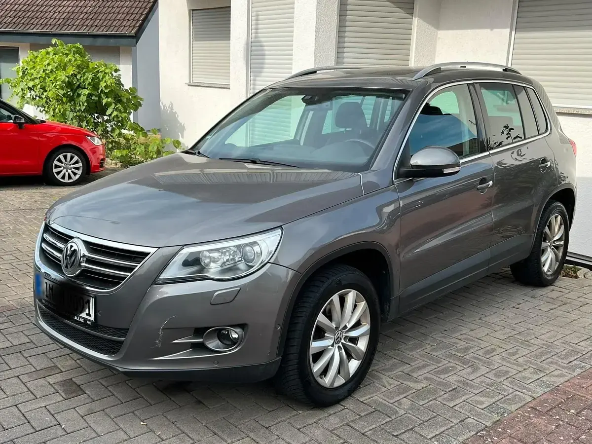 Gebraucht VW Tiguan 170 PS (125 kW) 2008 Grau SUV