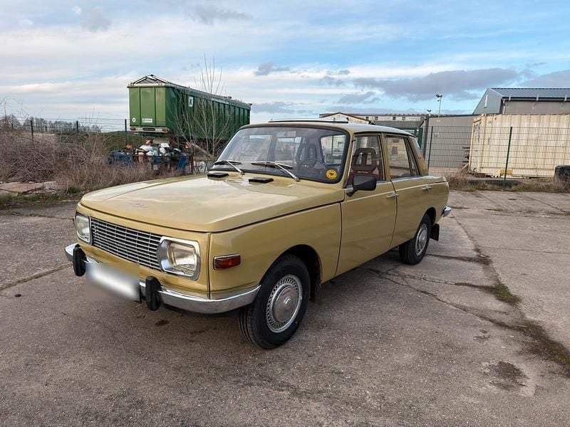 Gebraucht Wartburg 353 50 PS (36 kW) 1972 Andere farben Limousine