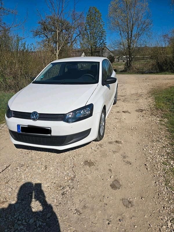 Second-hand VW Polo 60 CP (44 kW) 2012 Alb Hatchback