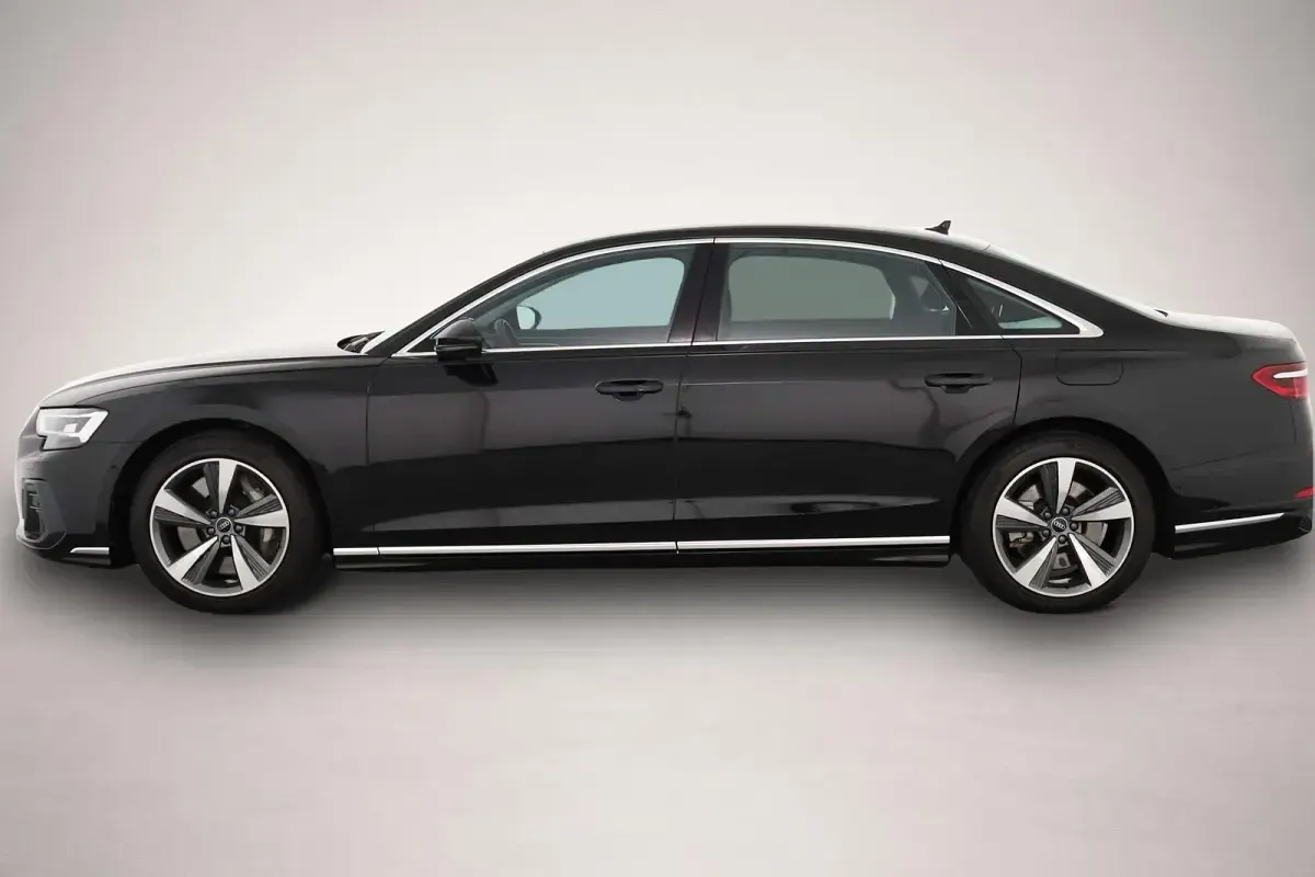 Gebraucht Audi A8L Comfort 462 PS (339 kW) 2025 Manufacturer Limousine