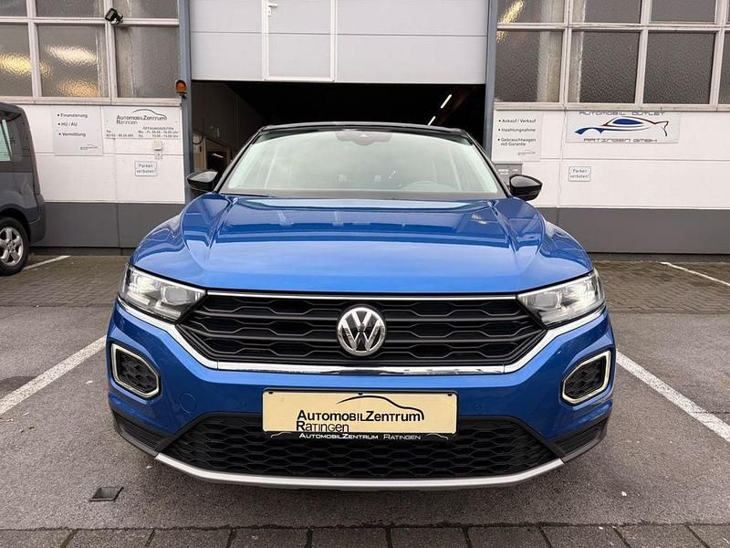 Gebraucht VW T-Roc 150 PS (110 kW) 2019 Blau SUV
