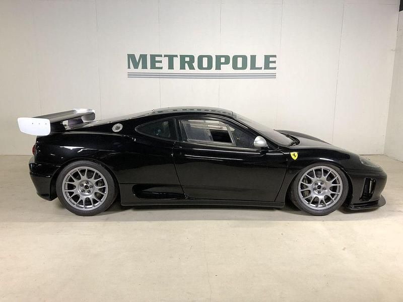 Second-hand Ferrari 360 426 CP (313 kW) 2002 Negru