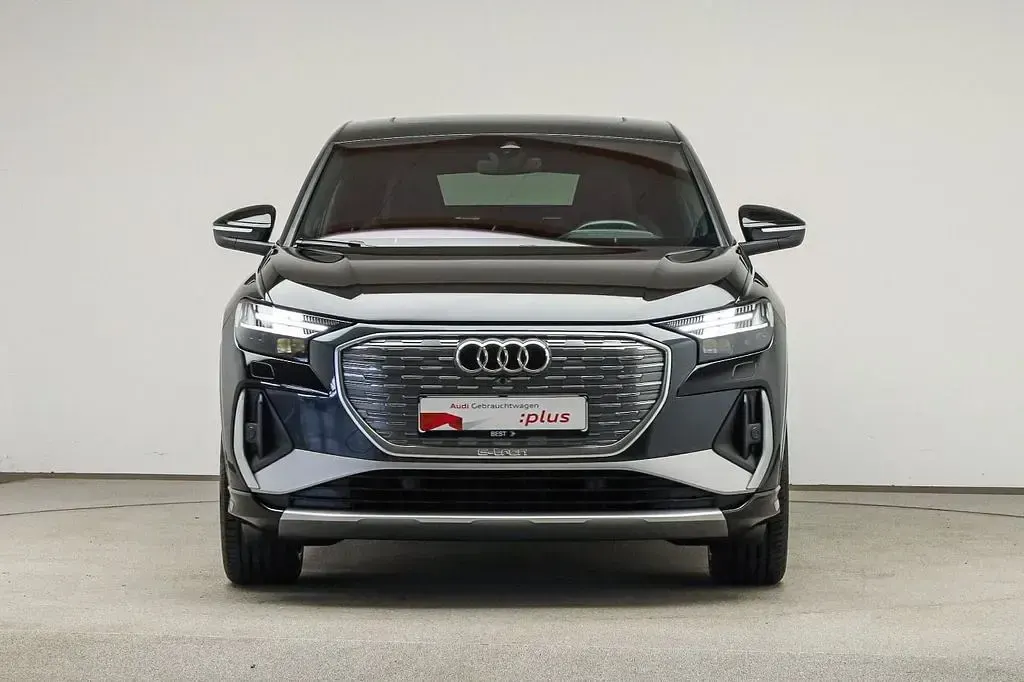 Gebraucht Audi Q4 Sportback e-tron S-Line 219 kW (299 PS) 2023 Mythosschwarz metallic SUV