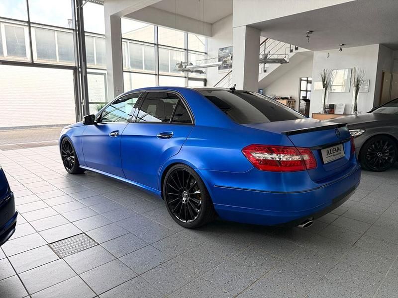 Gebraucht Mercedes E350 292 PS (214 kW) 2010 Blau Limousine
