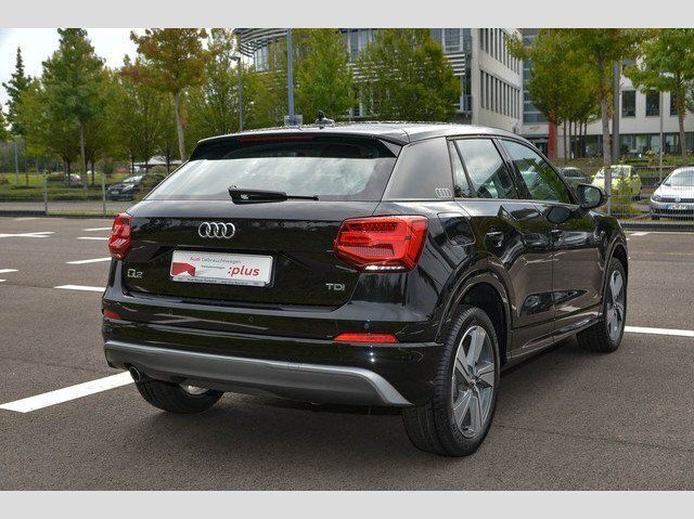 Gebraucht Audi Q2 S-Line 116 PS (85 kW) 2016 Schwarz metallic SUV