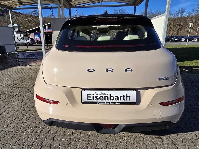 Gebraucht Ora 03 Pro+ 125 kW (171 PS) 2023 Galaxy beige/brown Kleinwagen