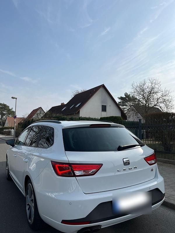 Gebraucht Seat Leon FR 2014 Weiß Kombi