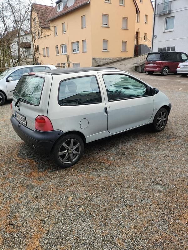 Silber Gebraucht 2003 Renault Twingo Kleinwagen | 1.499 € - Bild 1/4