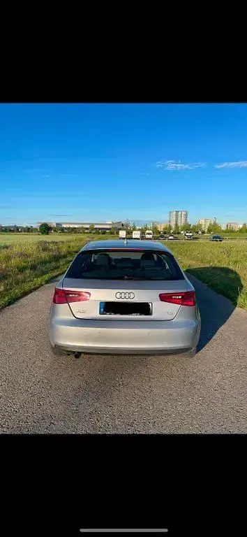 Gebraucht Audi A3 110 PS (80 kW) 2016 Silber Limousine