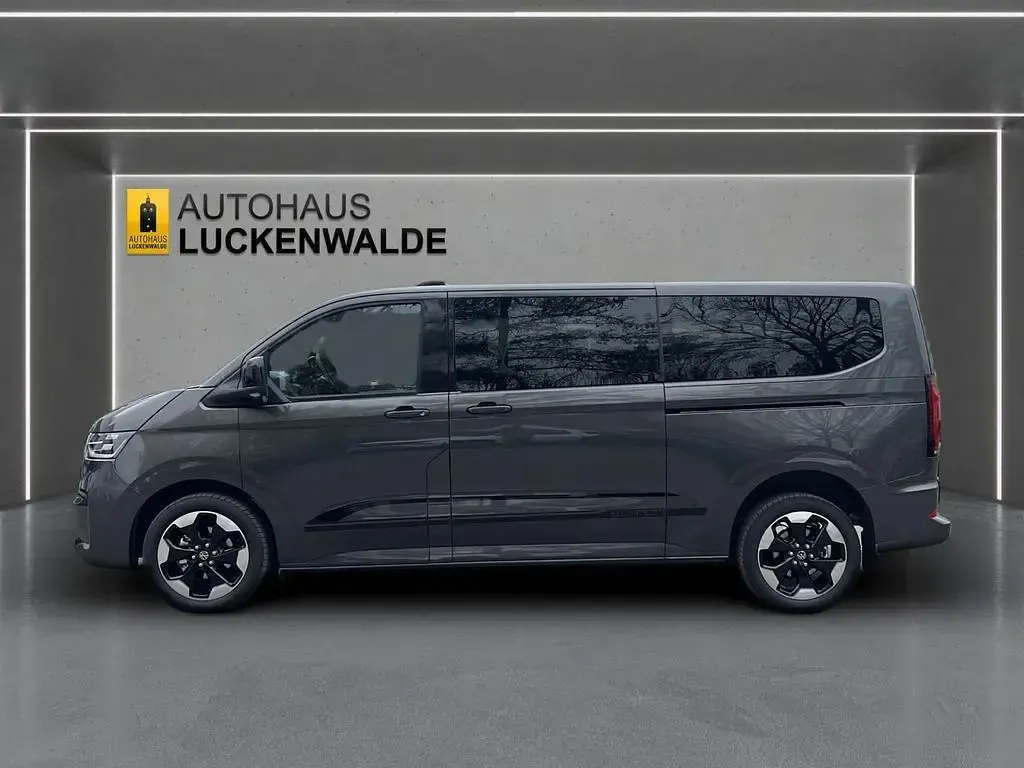 Gebraucht VW T7 Edition 150 PS (110 kW) 2026 Grau Van