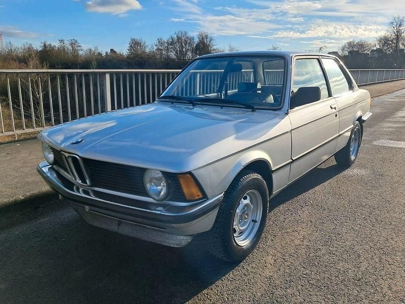 Gebraucht BMW 315 75 PS (55 kW) 1981 Silber Kleinwagen