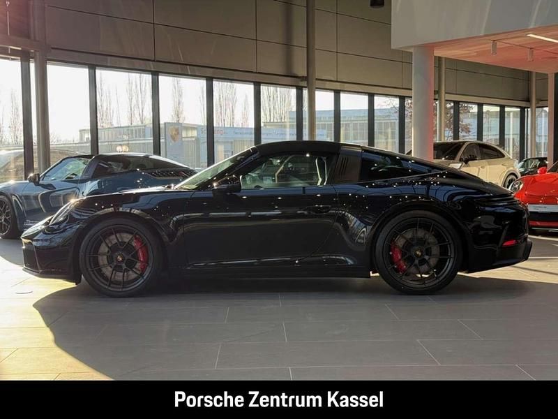 Neu Porsche 911 541 PS (397 kW) 2026 Tiefschwarzmetallic Cabrio