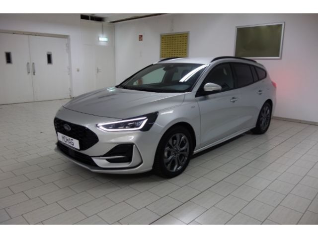 Silber Gebraucht 2023 Ford Focus ST-Line Kombi | 22.490 € (Guter Preis) - Bild 1/4