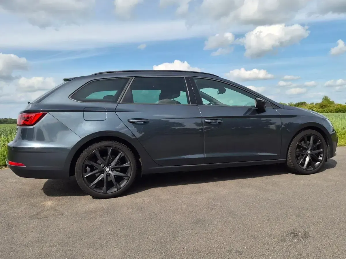 Gebraucht Seat Leon ST FR 150 PS (110 kW) 2020 Grau Kombi