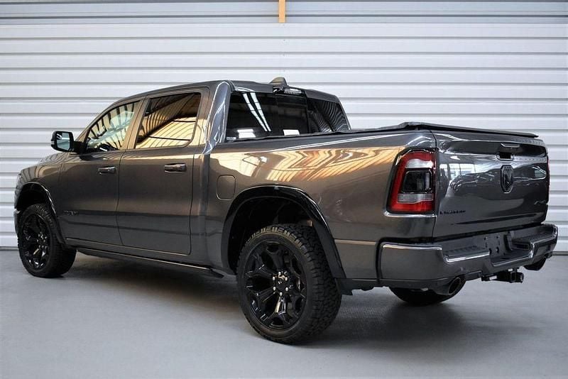 Gebraucht Dodge Ram Limited 264 PS (194 kW) 2020 Grau Pickup