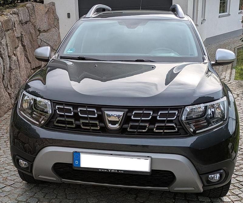 Gebraucht Dacia Duster Prestige 109 PS (80 kW) 2018 Grau SUV