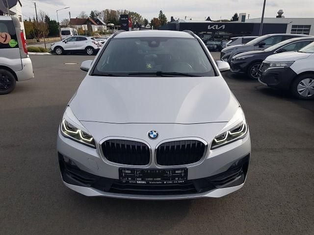 Gebraucht BMW 218 Active Tourer 140 PS (102 kW) 2020 Silber Van / Kleinbus