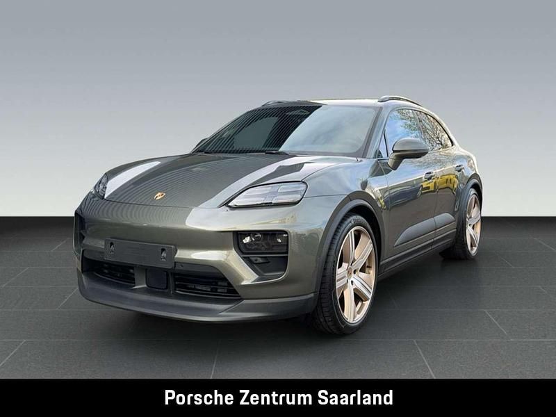 Aventuringrünmetallic Gebraucht 2024 Porsche Macan Sport SUV | 98.850 € (Fairer Preis) - Bild 1/4