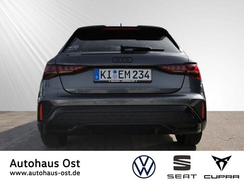 Gebraucht Audi A3 S-Line 150 PS (110 kW) 2025 Daytonagrau perleffekt Limousine