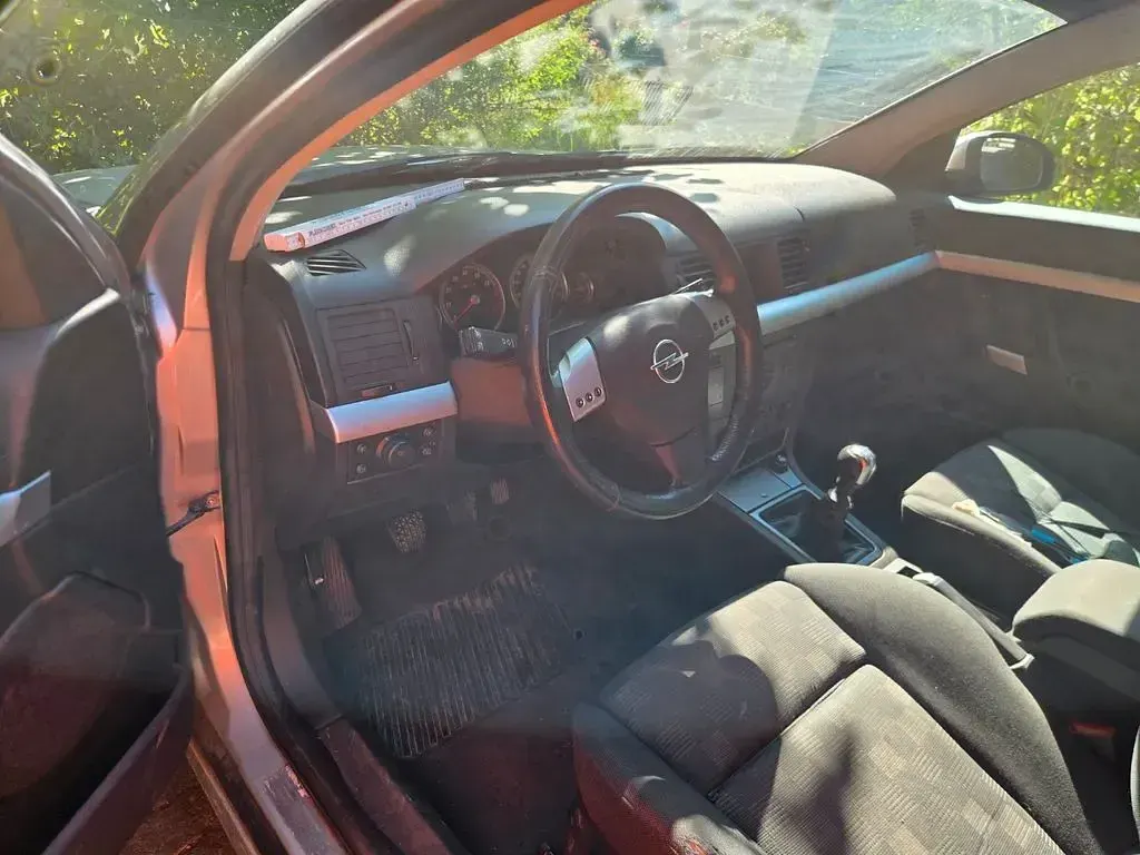 Gebraucht Opel Vectra GTS 147 PS (108 kW) 2004 Grau Limousine