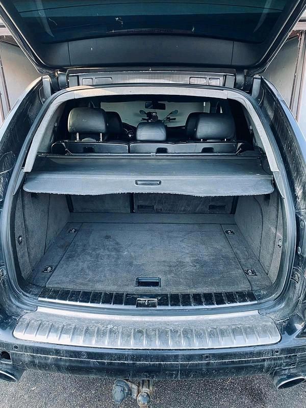 Second-hand Porsche Cayenne S 2004 SUV