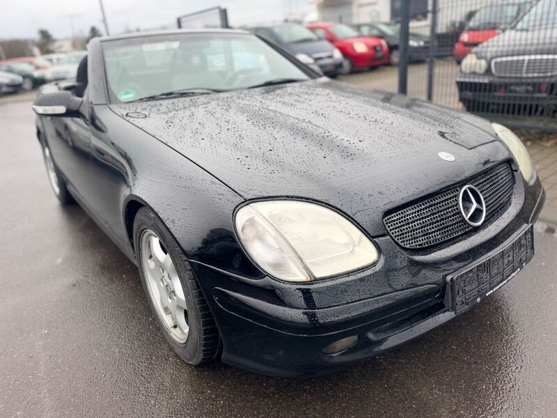 Schwarz Gebraucht 2002 Mercedes SLK200 Edition Cabrio | 3.599 € (Superpreis) - Bild 1/4