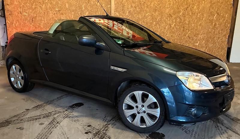 Gebraucht Opel Tigra 90 PS (66 kW) 2009 Grau Cabrio