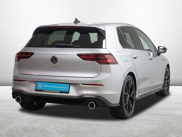 Gebraucht VW Golf VIII Style 245 PS (180 kW) 2024 Reflexsilber metallic Limousine