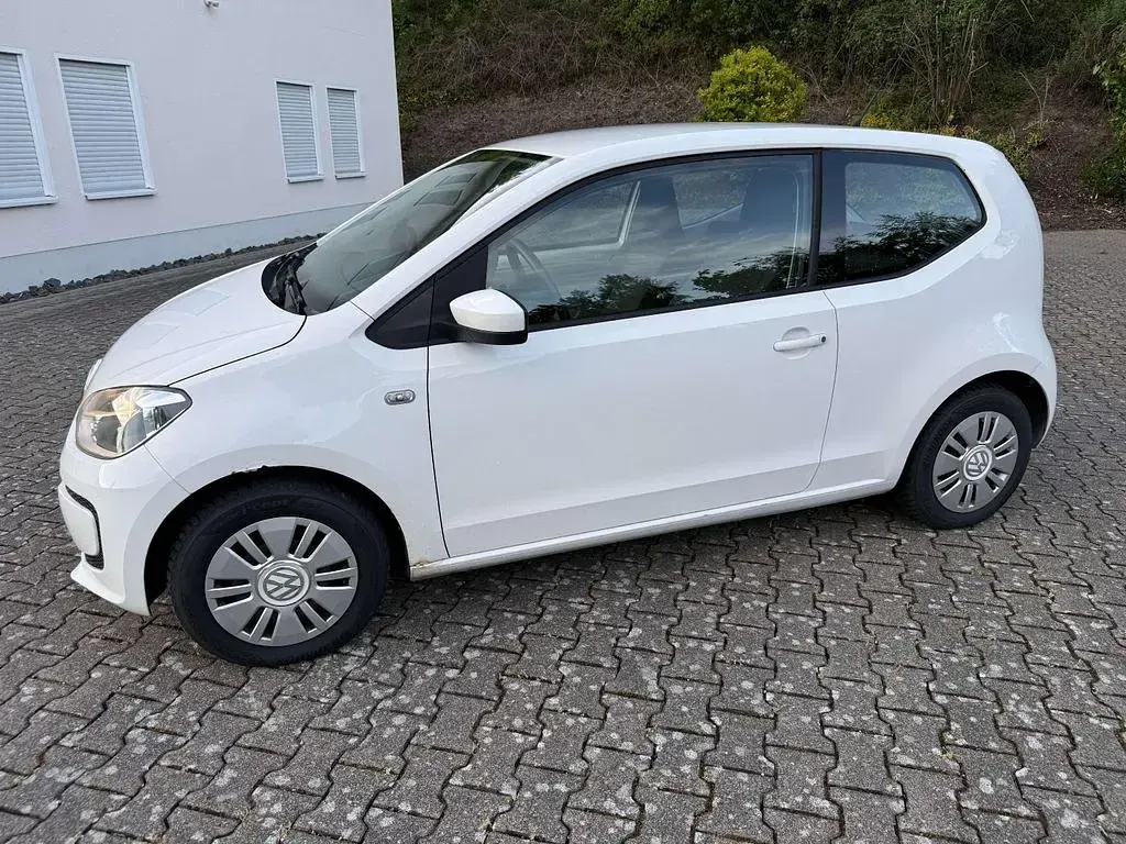 Käytetty VW up! move up! 75 HP (55 kW) 2012 Valkoinen Viistoperä