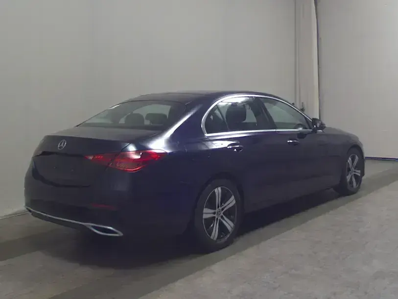 Gebraucht Mercedes C220 Avantgarde 220 PS (161 kW) 2022 Cavansitblau metalliclack Limousine
