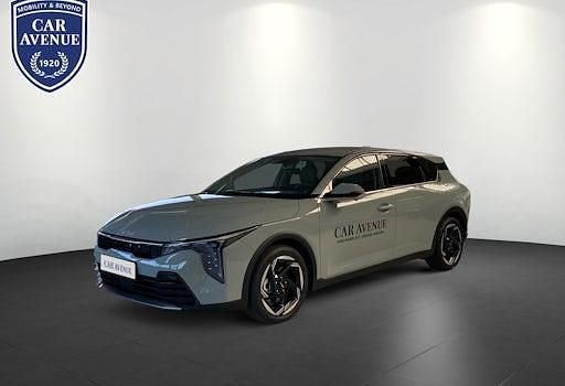 Neu Kia Ceed Spirit 150 PS (110 kW) 2026 Grün Kleinwagen